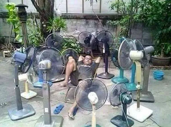 Cowok Lama Nggak Balas Chat Bukan Berarti Selingkuh, Mungkin Aja Lagi Melakukan Hal ini~ 14