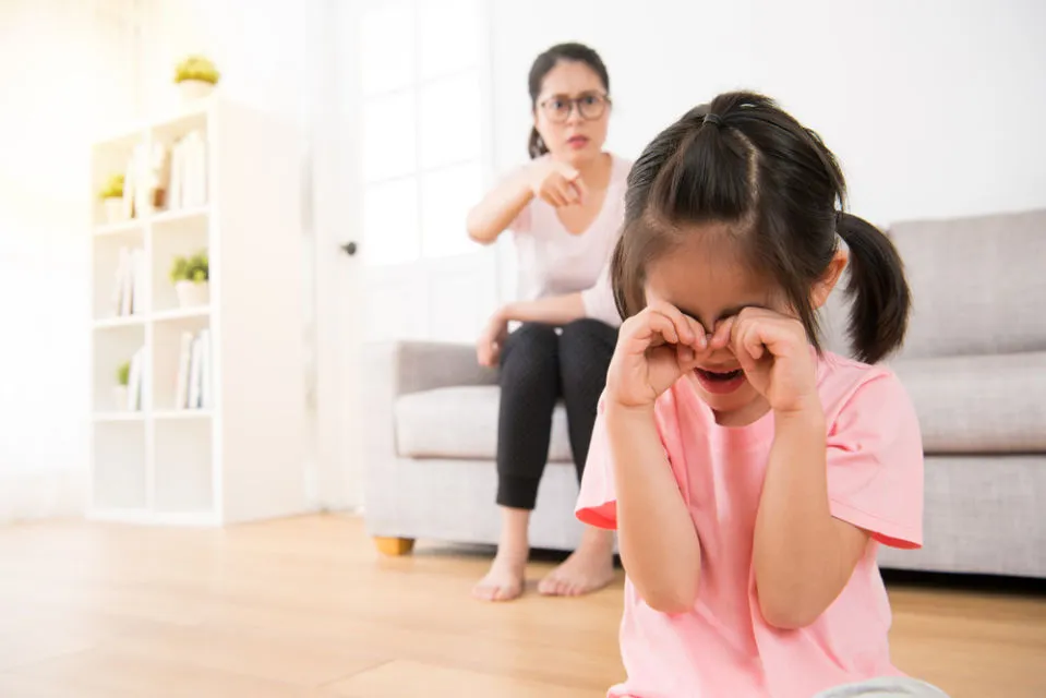6 Teori Parenting yang Seringkali Nggak Sejalan dengan Praktiknya. Sudah Mengalami? 7