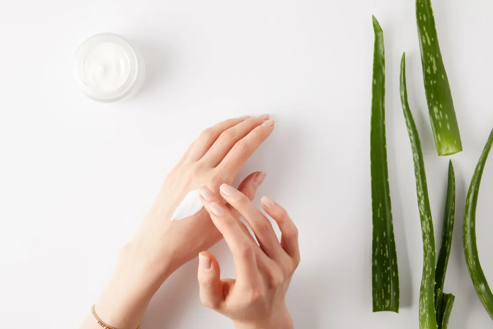 8 Cara Waxing yang Aman, Bisa Dilakukan di Rumah 16