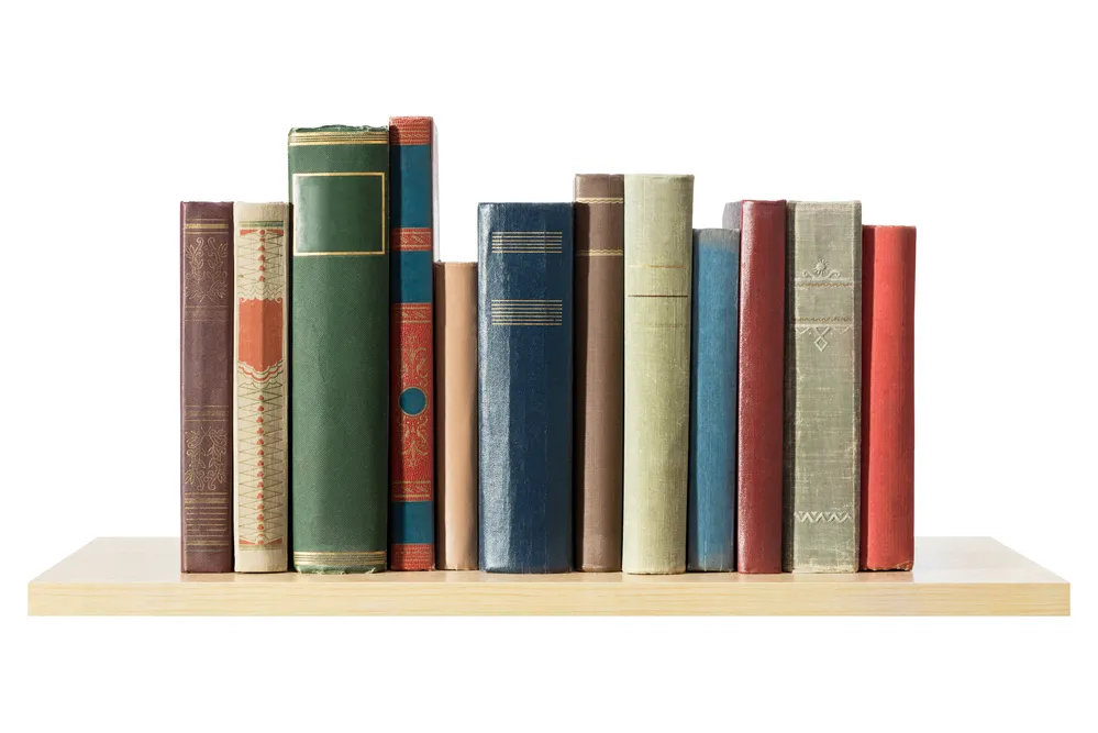 5 Cara Membuat Rak Buku DIY dari Barang Bekas. Nggak Berantakan Lagi! 8