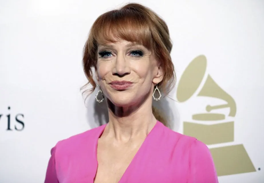 Cara 10 Artis Hollywood ini Habiskan Gaji Pertama. Jadi Momen Tak Terlupakan 4