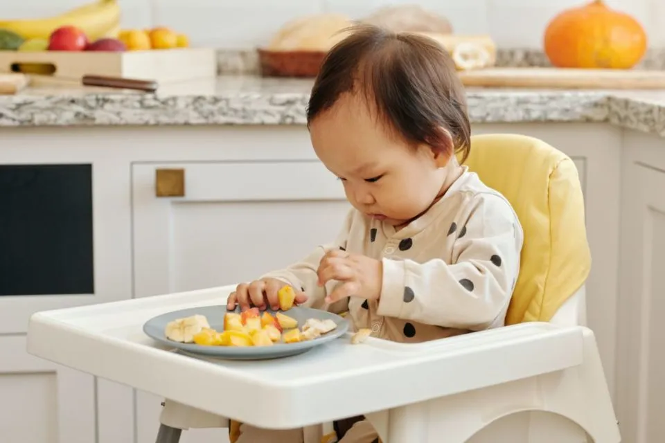 6 Teori Parenting yang Seringkali Nggak Sejalan dengan Praktiknya. Sudah Mengalami? 8
