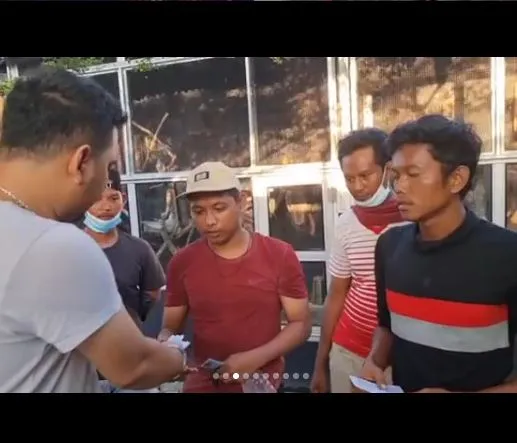 Geram dengan Aksi Pengamen Topeng Monyet, Panji Petualang Tindak Tegas dan Sita Hewan yang Disiksa 2