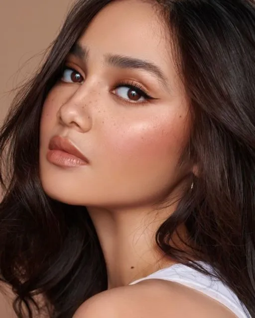 Dear si Pipi Chubby, Hindari 5 Teknik Aplikasi Makeup ini ya! Biar Gemasmu Tetap Maksimal~ 10
