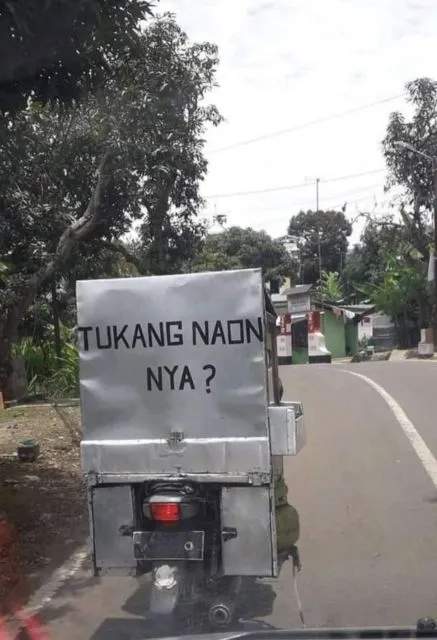 11 Gerobak Makanan dengan Konsep Paling Kocak. Cuma yang Jiwa Seniman yang Kepikiran Bikin Gini 13