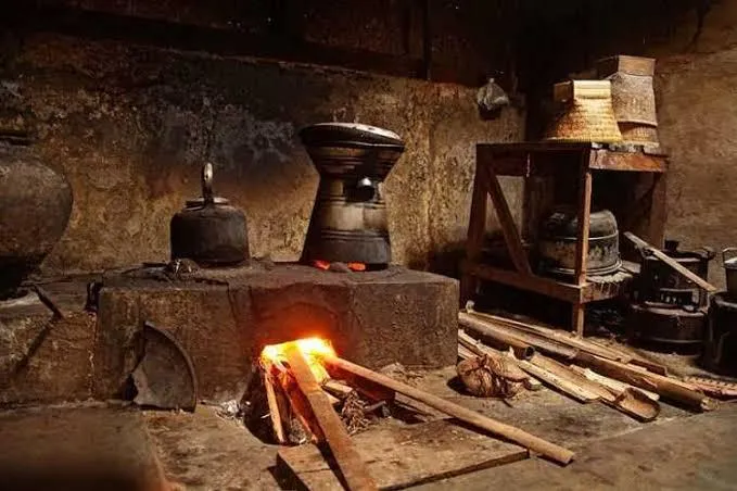 Mengenang Dapur Jadul, Tempat Paling Magis dan Legendaris di Rumah Nenek Sepanjang Masa 9
