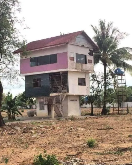 11 Desain Rumah Unik ini Buktikan Betapa Pentingnya Jasa Arsitek. Apalagi Kalau Konsepnya Begini~ 20
