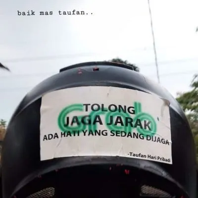 Potret Driver Ojol Ketika Lagi Jatuh Cinta. Bucin Adalah Hak Semuanya! 12