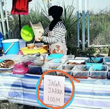 Nggak Cuma Tulisan Dilarang Ngutang, 11 Peringatan Kocak di Toko ini Bukti Susahnya Hadapi Pembeli 16