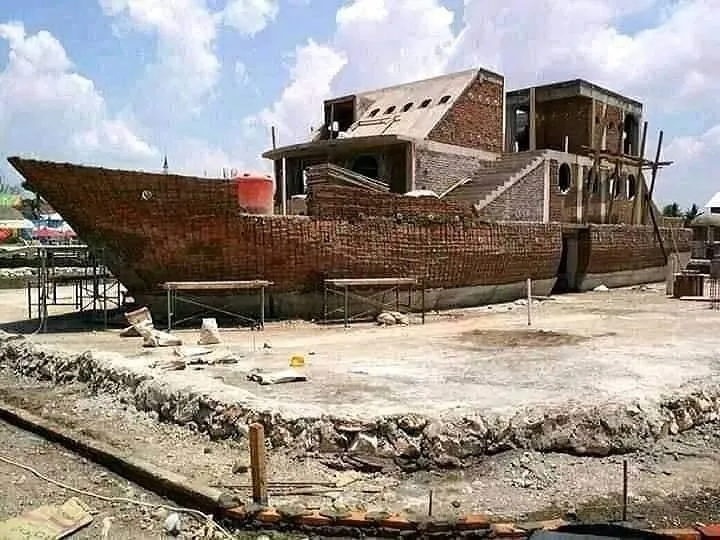 11 Desain Rumah Unik ini Buktikan Betapa Pentingnya Jasa Arsitek. Apalagi Kalau Konsepnya Begini~ 19