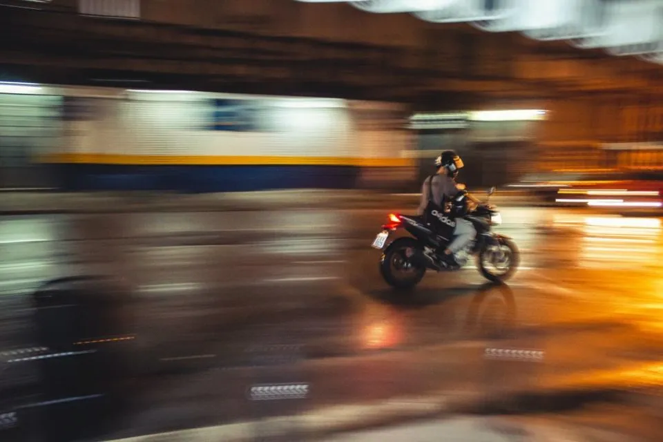 11 Momen ini Terkesan Biasa Aja, tapi Bisa Jadi Indikator Kalau Kita Udah Dewasa lo. Umur, Bro~ 15
