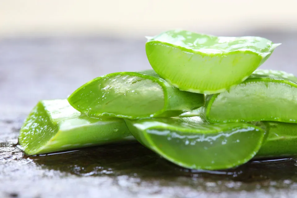 7 Cara Memutihkan Kulit dengan Tepung Beras. Atasi Jerawat Juga Bisa! 11