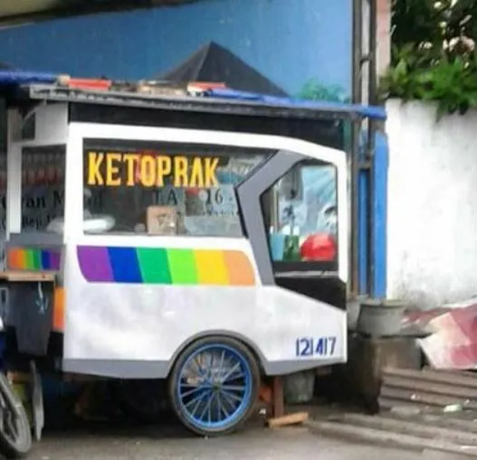 11 Gerobak Makanan dengan Konsep Paling Kocak. Cuma yang Jiwa Seniman yang Kepikiran Bikin Gini 18