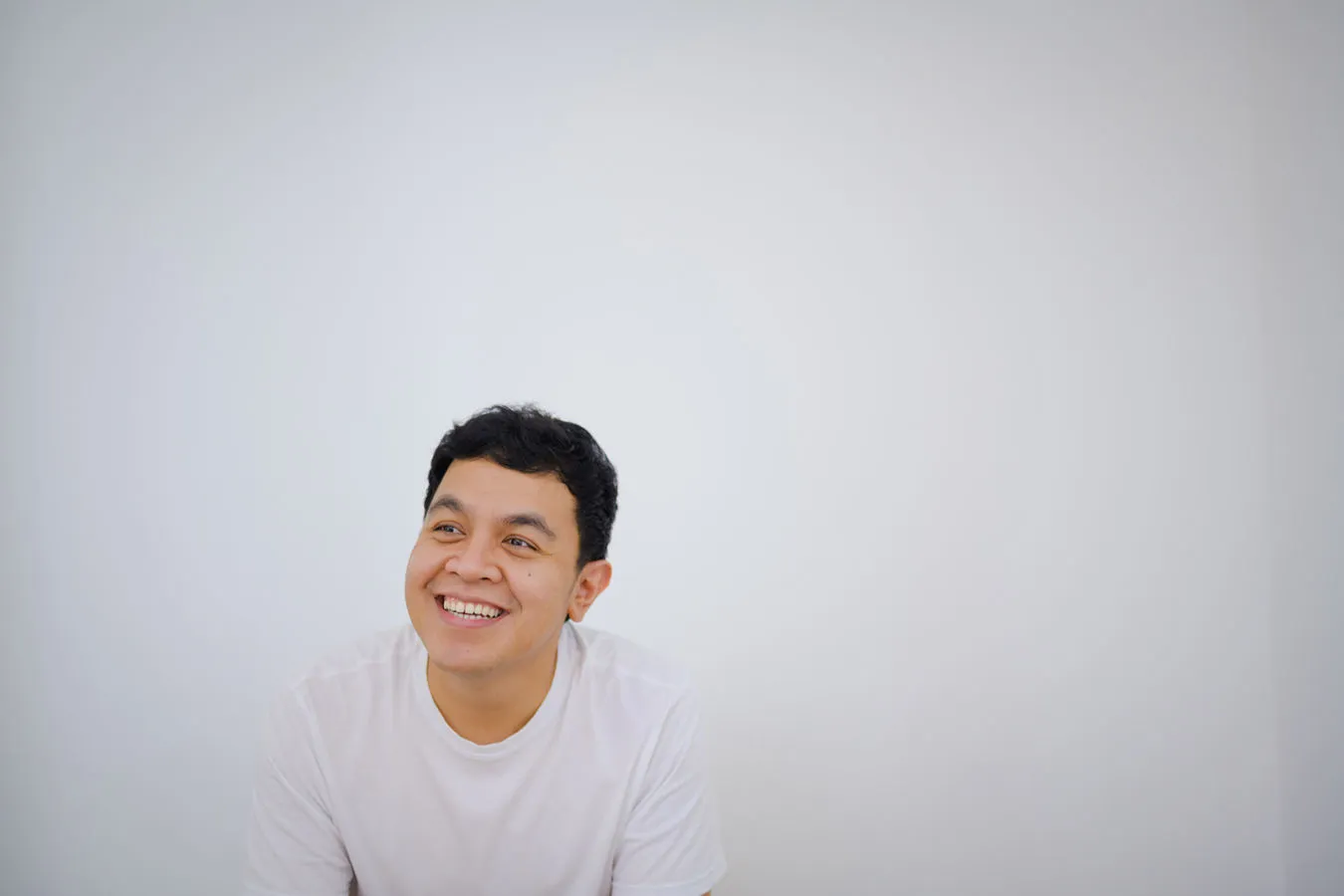 Kembali Berkarya, Tulus Rilis Lagu Baru “Ingkar” Hasil Kolaborasi dengan Erwin Gutawa 3