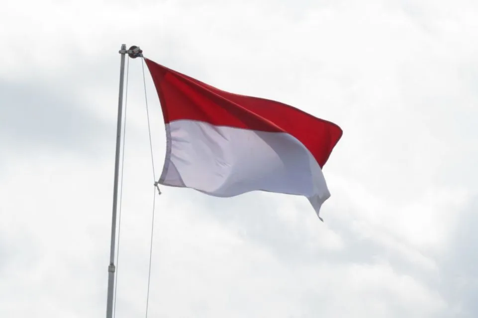 Bikin Video TikTok tentang Kemerdekaan, Olivia Jensen Dikritik karena Lempar Bendera Merah Putih 2