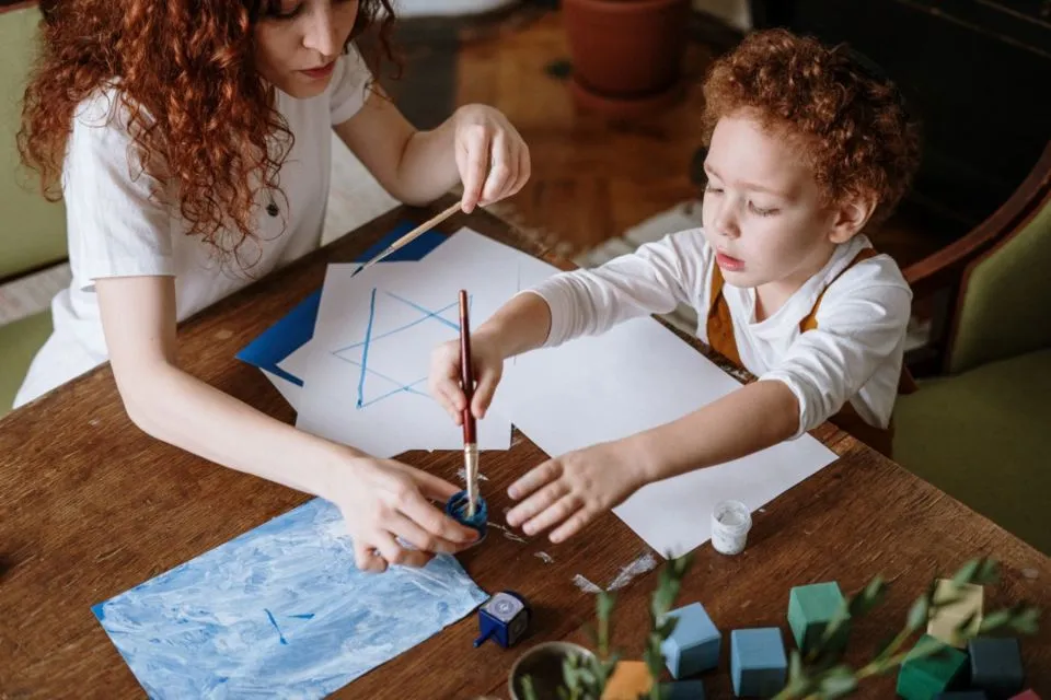 5 Trik Cerdas Cegah Anak Merasa Bosan Selama Sekolah Daring. Semangat, Moms! 9