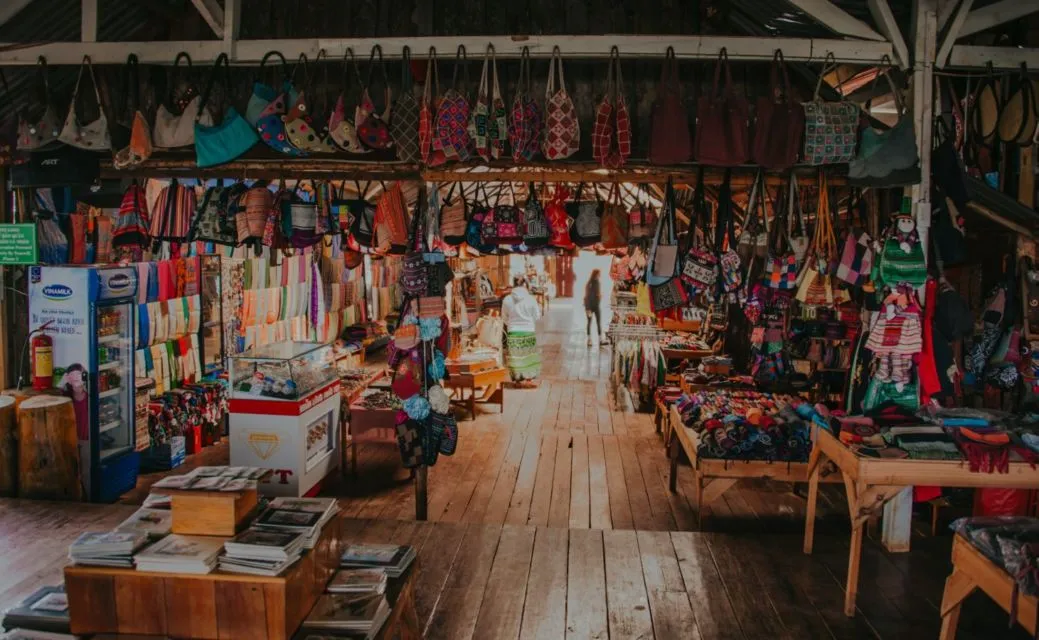 Mau Hasilkan Uang dari Hobi Traveling? Begini 5 Cara yang Bisa Kamu Lakukan 9