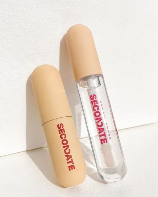 Rekomendasi 4 Lip Gloss Bening Merek Lokal 7