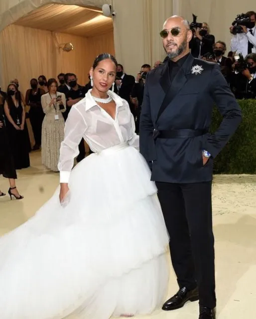 Umbar Kemesraan di Met Gala 2021, ini Potret Pasangan Artis Hollywood Favorit Warganet 15
