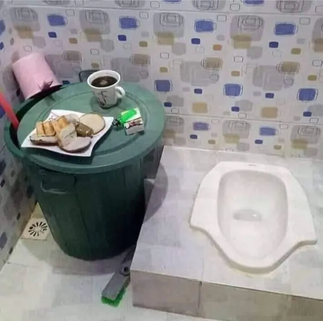 11 Bukti Bahwa Kamar Mandi Merupakan Tempat Paling Serbaguna. Dipakai Ngapain Aja Bisa! 18