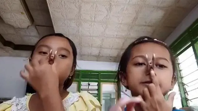 11 Lifehack Nyeleneh Paling Populer di Kalangan Bocil. Kamu Pernah Kayak Gini Nggak? 18