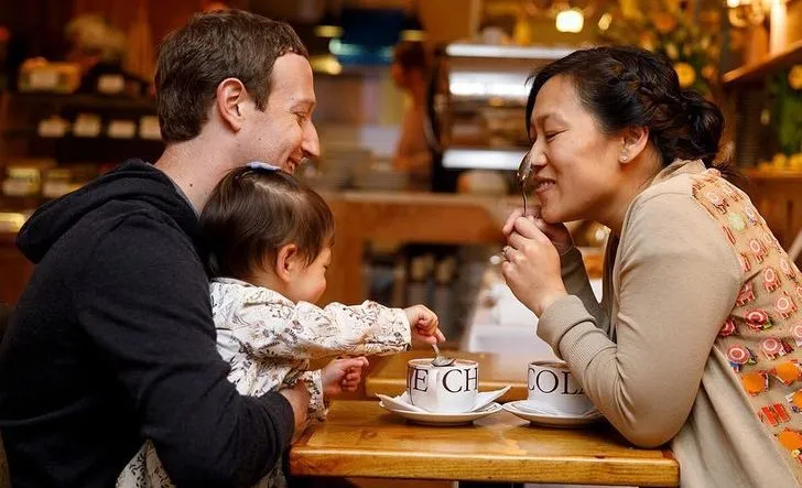 Gaya Parenting Mark Zuckerberg dan Istrinya Jadi Sorotan, Sederhana tapi Bisa Jadi Teladan! 10