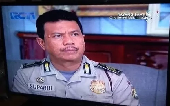 Menjawab Pertanyaan Tentang Muklis Pada Sitkom Abdel & Temon. Komedi Paling Kocak Pada Masanya 10