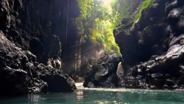 6 Tempat Wisata Alam di Pangandaran yang Menarik & Indah