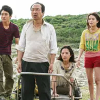 5 Film dan Serial Tentang Kehidupan Tanpa Aspek Penting Seperti Air hingga Listrik. Ngeri!
