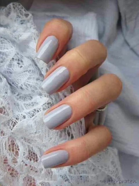 10 Ide Nail Art Wedding yang Simpel dan Elegan 10