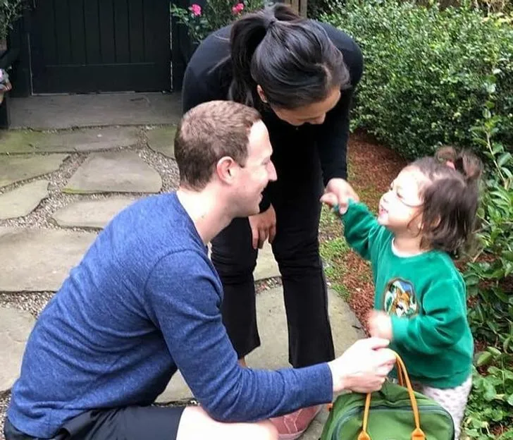 Gaya Parenting Mark Zuckerberg dan Istrinya Jadi Sorotan, Sederhana tapi Bisa Jadi Teladan! 9
