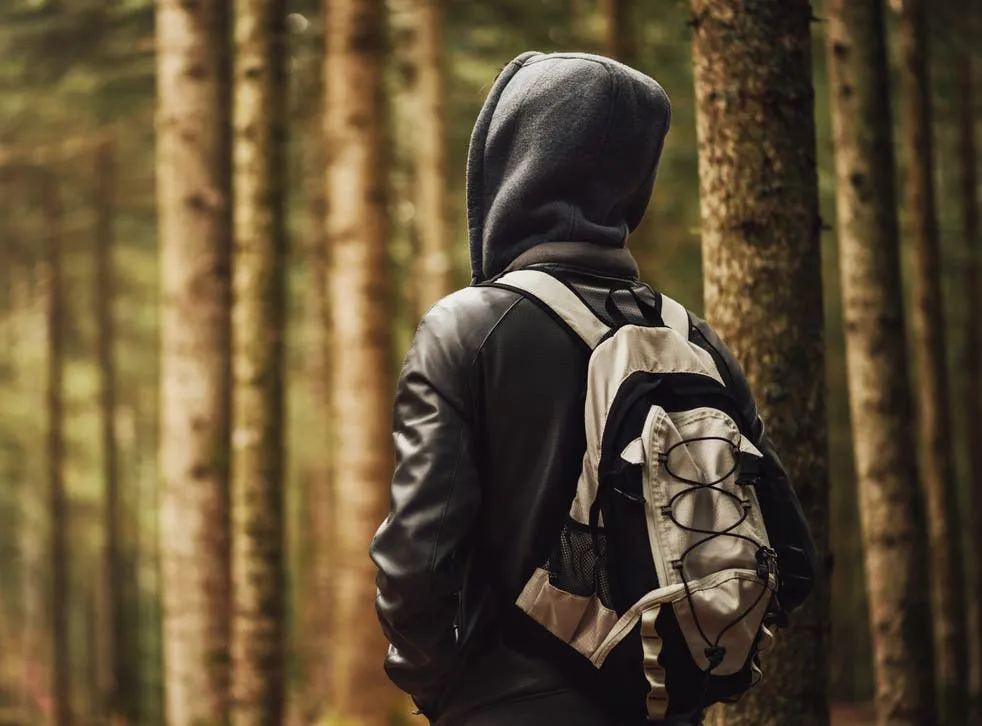 Menebak Alasan Guru Selalu Sewot sama Murid yang Pakai Jaket di Kelas. Bikin Penasaran Banget! 7