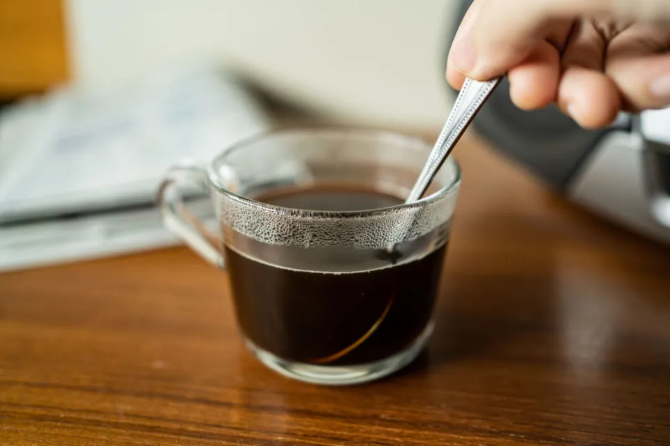 Cara Expert Seduh Kopi Instan di Rumah, Biar Serasa Ngopi Buatan Barista 9