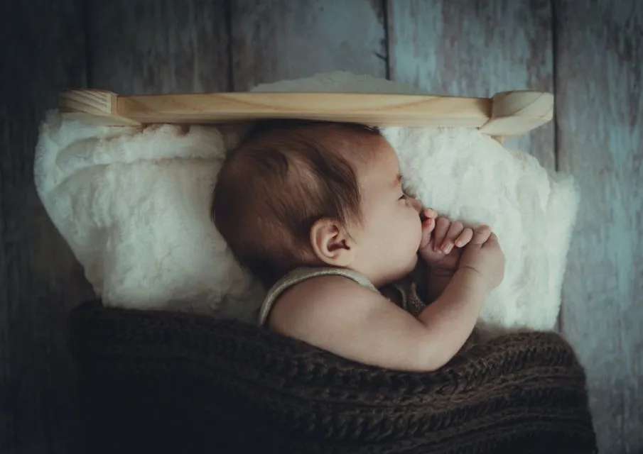 6 Rahasia Mengatasi Bayi yang Cegukan. Ini Bukan Bahaya, tapi Perlu Kewaspadaan! 12