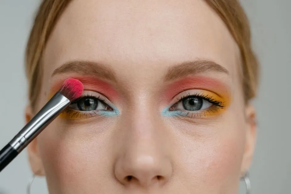 Asal Muasal Kosmetik yang Pertama. Sudah Ada Sejak Zaman Mesir Kuno! 8