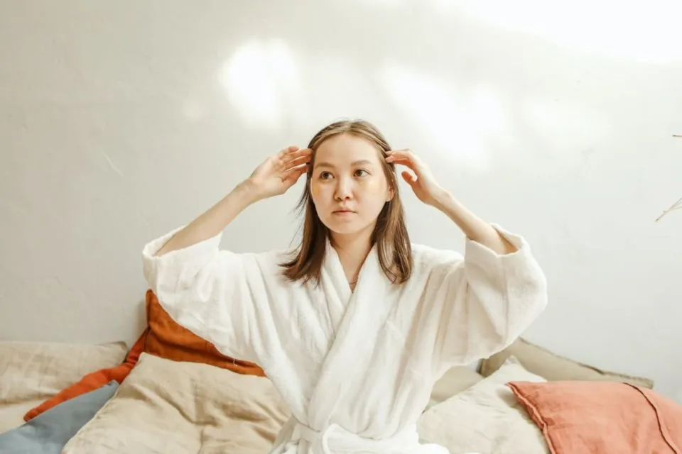 CSM, Trik Pakai Skincare ala Perempuan Jepang Bermodal Kapas dan Toner. Coba yuk! 4