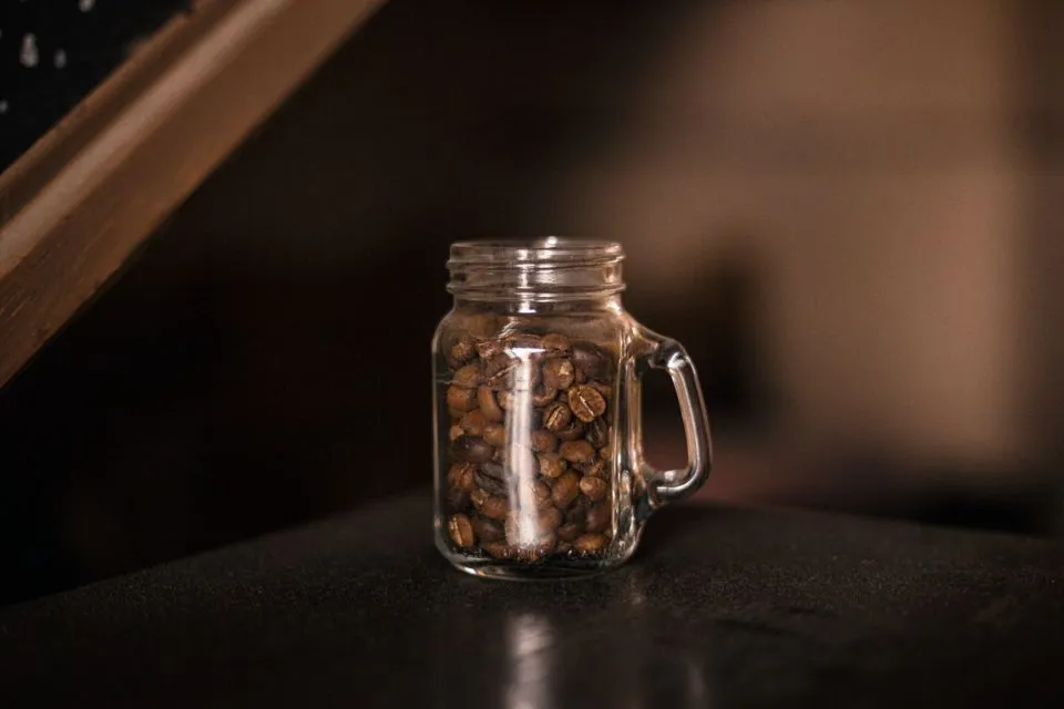 Cara Expert Seduh Kopi Instan di Rumah, Biar Serasa Ngopi Buatan Barista 10