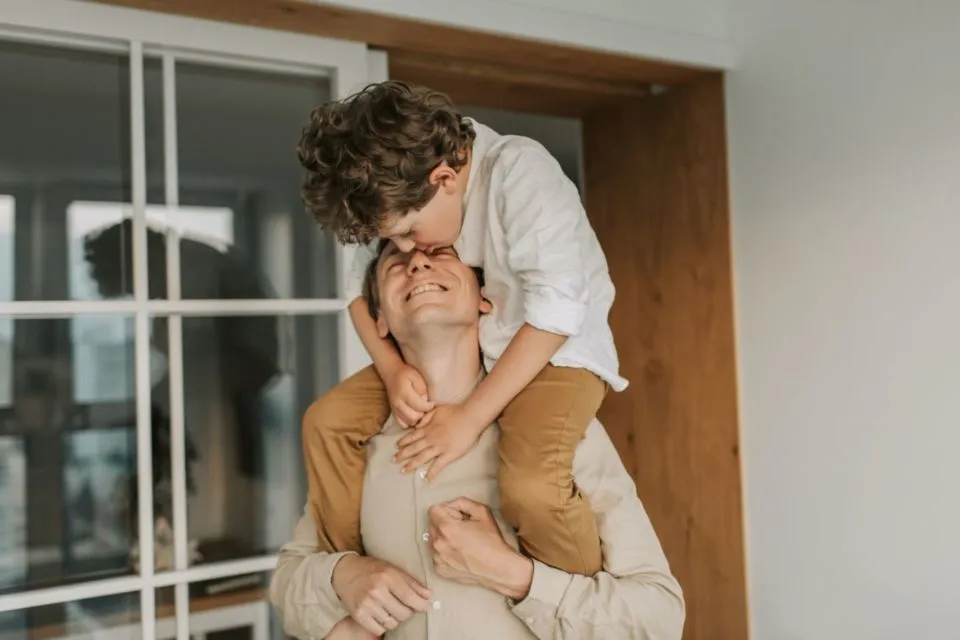 6 Teladan yang Akan Anak Laki-Laki Dapat dari Ayahnya. Ajarkan Sejak Dini, Yuk! 10