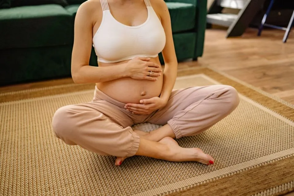 Bukan Karena Jorok, Ini Penyebab Ibu Hamil Jadi Sering Kentut dan Pipis! 4