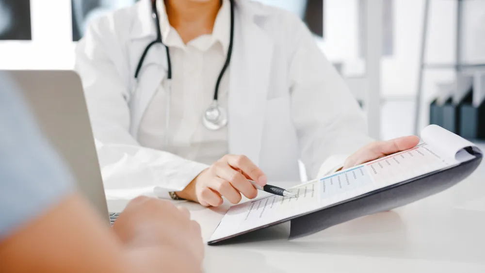 5 Keuntungan Periksa ke Dokter Praktik daripada Rumah Sakit. Lebih Irit! 9 periksa ke dokter praktik