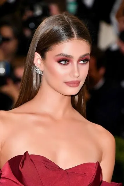 Prediksi Tren Rambut 2022 dari Hair Stylist Dunia. Kira-Kira yang Bakal Hits Seperti Apa ya? 12