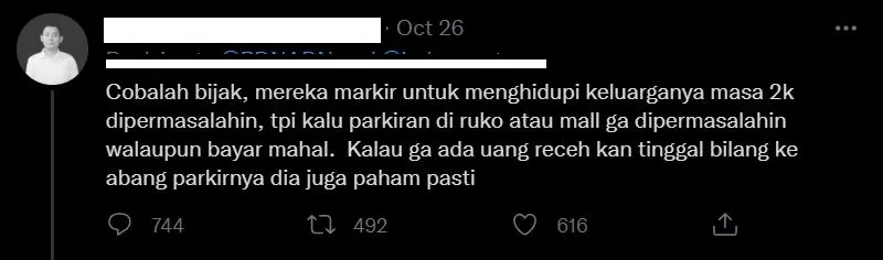Heboh Persoalan Tukang Parkir di Minimarket, Begini Pandangan Para Warganet. Gimana Menurutmu? 23