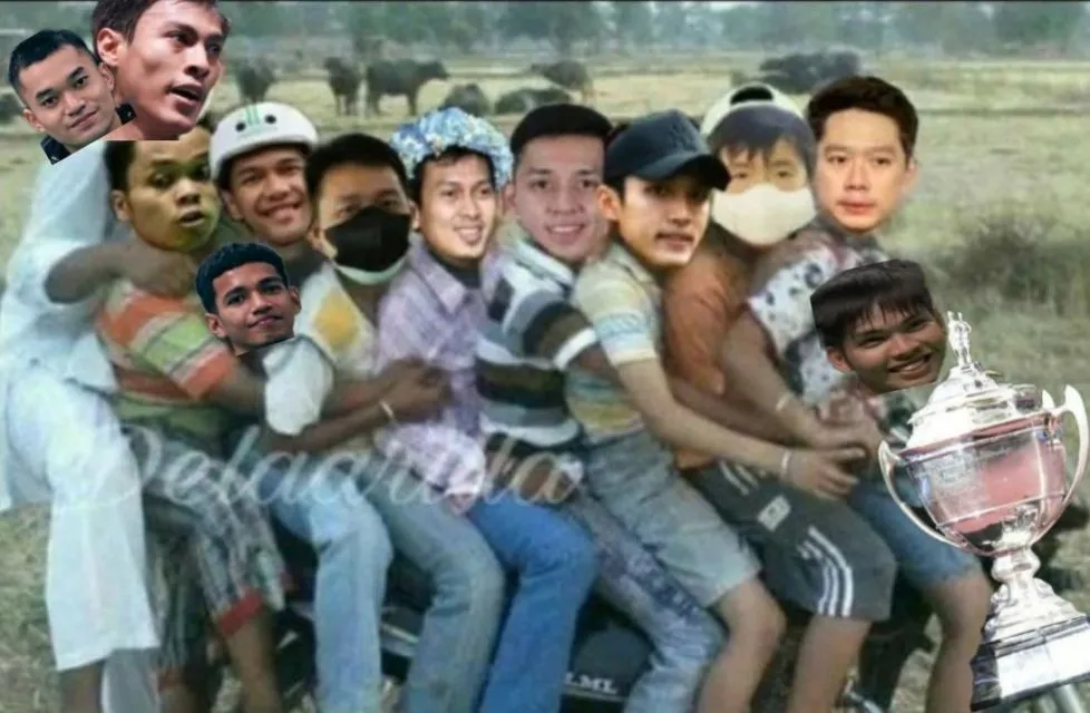 Kumpulan Meme Absurd yang Ramaikan Perayaan Kemenangan Indonesia di Piala Thomas 2021. Ada-ada Aja~ 22