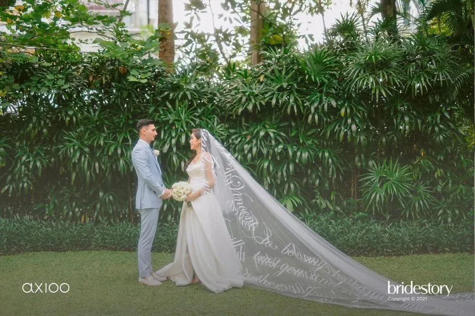 10 Detail Pernikahan Jessica Iskandar dan Vincent Verhaag. Terasa Intim dan Indah Banget! 11