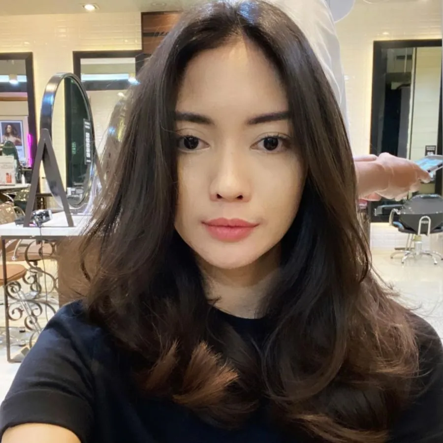 Udah Berkarier Sejak Remaja, 8 Artis ini Tetap Eksis Sampai Sekarang. Nggak Kalah dari Talenta Baru! 15