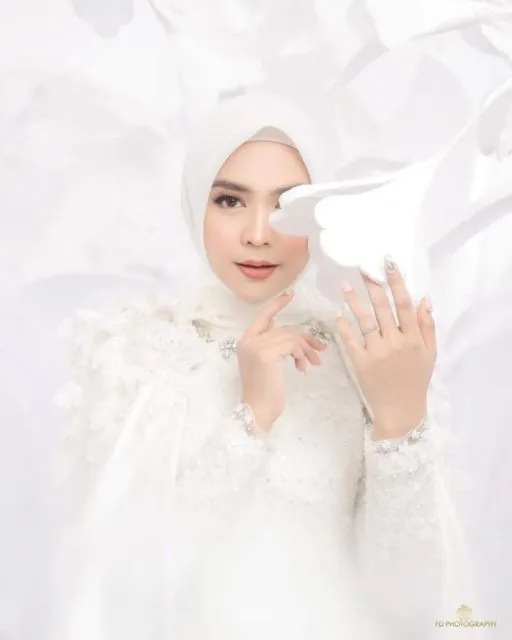 8 Foto dan Detail Pre-Wedding Ria Ricis-Teuku Ryan yang Manis Romantis Tanpa Bersentuhan 12