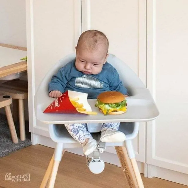 Begini Jadinya Saat Bayi Ditinggal Berdua dengan Ayahnya. Meresahkan Sekali, Bund! 16