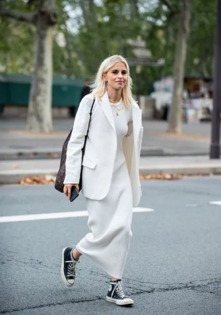 8 Ide Padu Padan Oversized Blazer yang Beda dari yang Biasa Kamu Coba. Cantik! 11