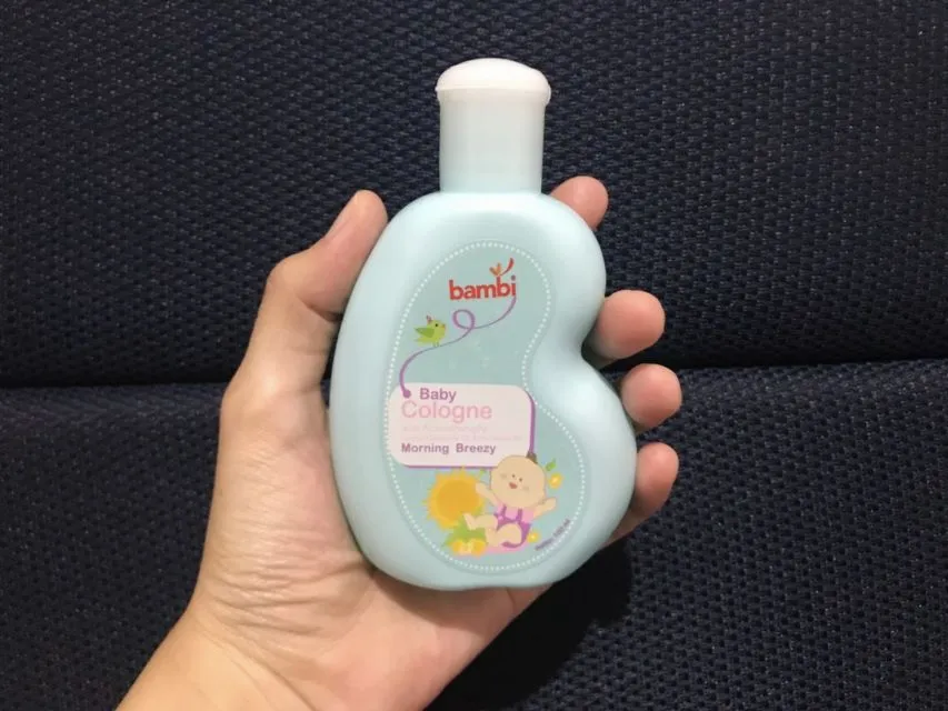 6 Rekomendasi Parfum Bayi yang Wanginya Awet. Di Bawah 25 Ribu Semua! 7