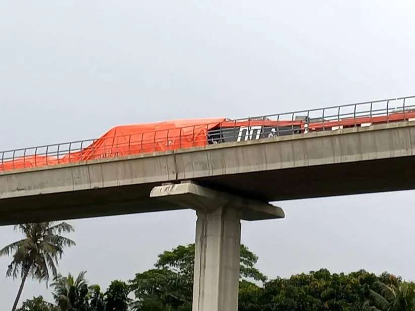 Kronologi Tabrakan Kereta LRT Jabodetabek di Jalur Layang Cibubur; Diduga karena Human Error 3